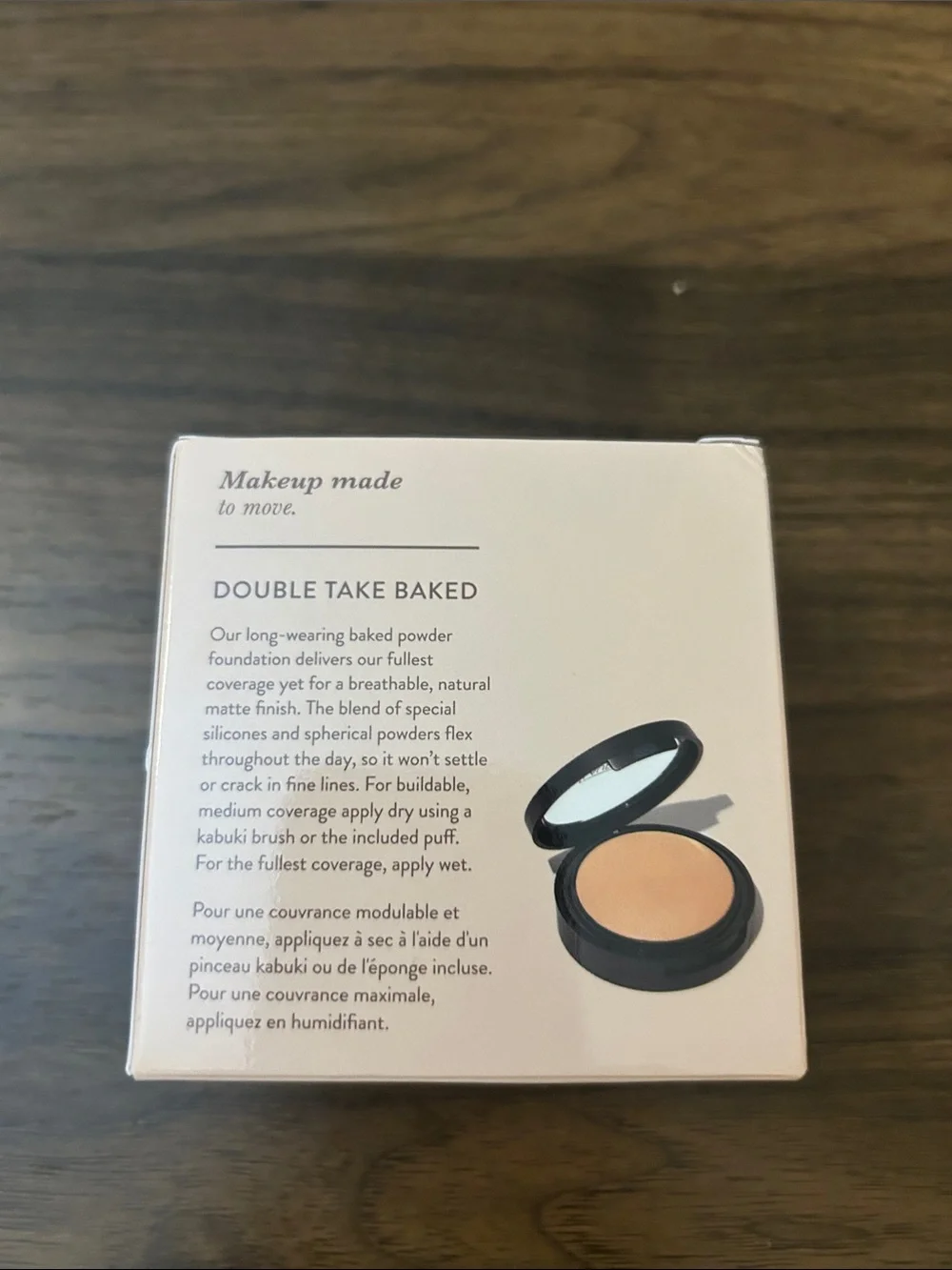 NIB Laura Geller Double Take Baked powder/foundation, Light
